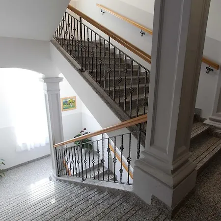 Otel Garni Ana